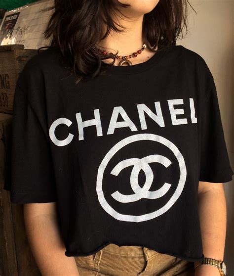 croptop chanel|chanel t shirt original.